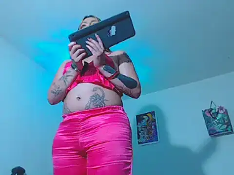 Snapshot of MARIANAWEED chatting on 01.09.26 MARIANAWEED online show from 01.09.26