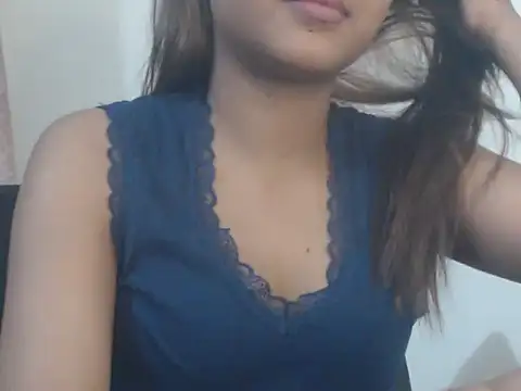 Snapshot of NancyRuvi chatting on 04.24.26 NancyRuvi online show from 04.24.26