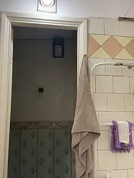 Snapshot of Sara_Slow chatting on 09.28.25 Sara Slow online show from 09.28.25