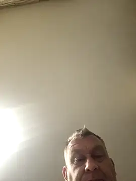 Snapshot of shygay42 chatting on 09.22.25 shygay42 online show from 09.22.25