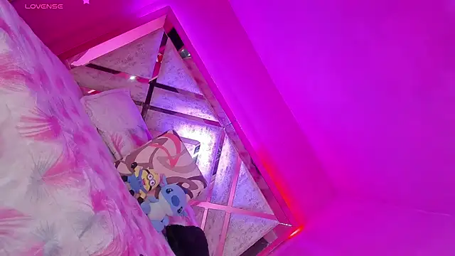 anapuala sexxx online show from 01.17.25