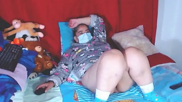 estrellita fugaz16x online show from 10.18.25