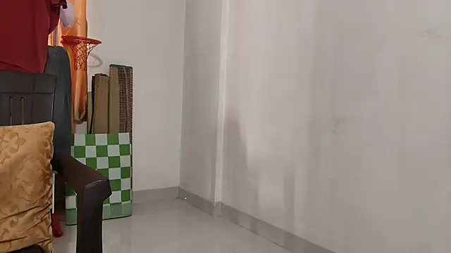 Snapshot of captain_juicyprecum chatting on 09.28.25 captain juicyprecum online show from 09.28.25