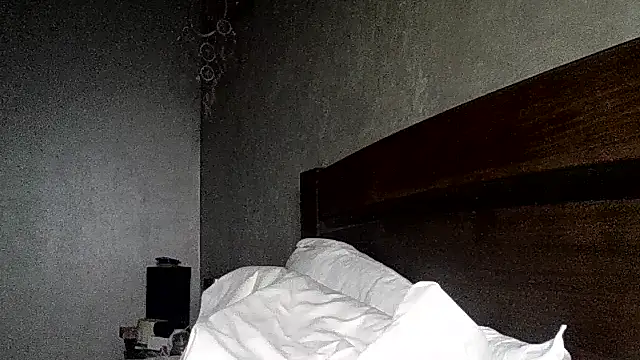 JulianaGold1 online show from 04.23.26