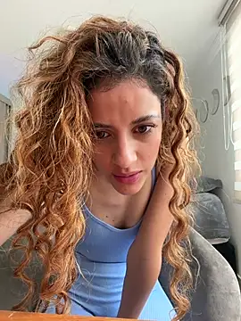 Snapshot of alana15 chatting on 07.26.26 alana15 online show from 07.26.26
