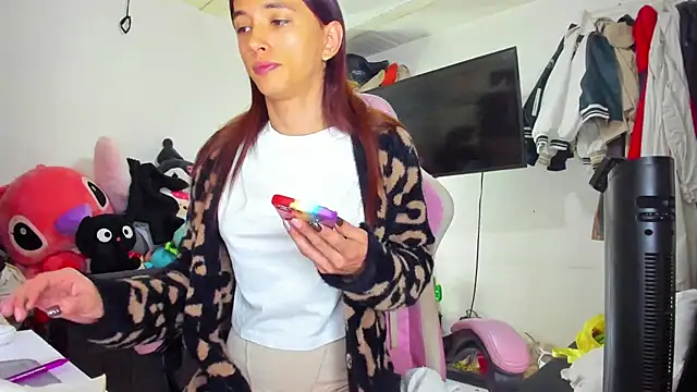 Lawrncesofiets online show from 11.02.25