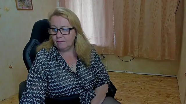 Frau Marta online show from 07.03.26