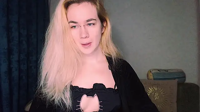 xxxcharismaaa online show from 12.04.24