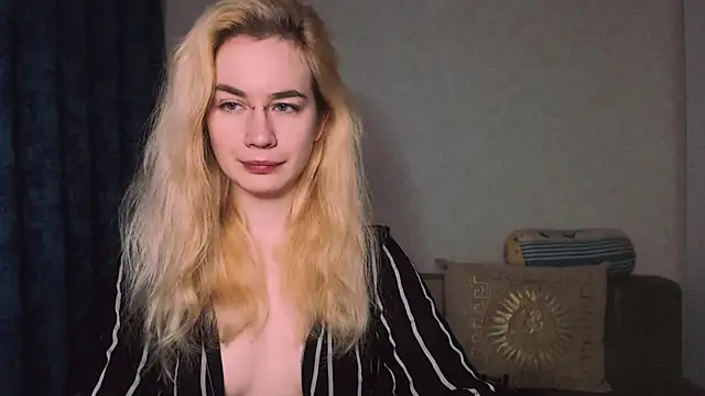 xxxcharismaaa online show from 12.07.24