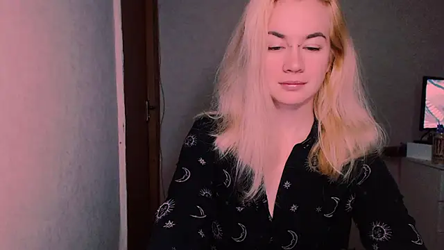 xxxcharismaaa online show from 10.06.25