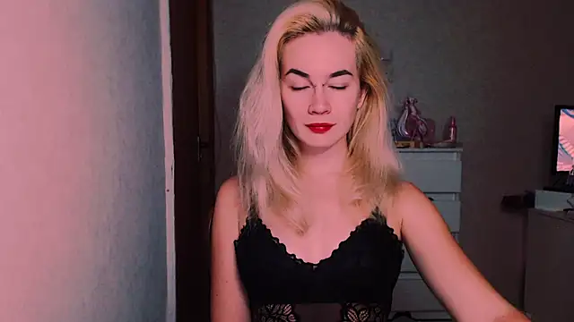 xxxcharismaaa online show from 10.22.25