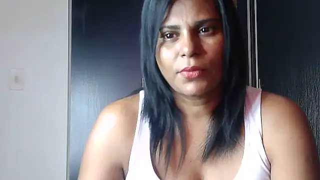 Snapshot of sunshinelady_ chatting on 10.17.25 sunshinelady  online show from 10.17.25