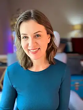 MaiseKnox online show from 05.08.26