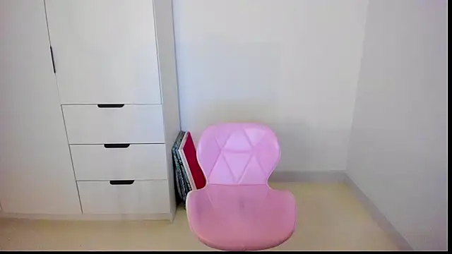 Snapshot of MiaStripDance chatting on 02.06.26 MiaStripDance online show from 02.06.26