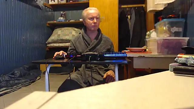 Vgy67Z95 online show from 02.02.25