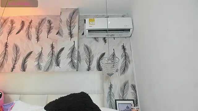 Vivi prinncess online show from 09.22.25