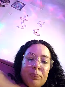 Snapshot of NinaSweet2 chatting on 01.04.25 NinaSweet2 online show from 01.04.25