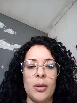 Snapshot of NinaSweet2 chatting on 09.16.25 NinaSweet2 online show from 09.16.25