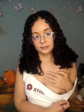 Snapshot of NinaSweet2 chatting on 02.09.26 NinaSweet2 online show from 02.09.26