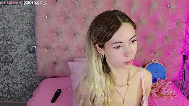Akilla Queen online show from 05.04.26