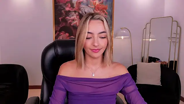 Snapshot of MelissaMoore_ chatting on 05.21.26 MelissaMoore online show from 05.21.26