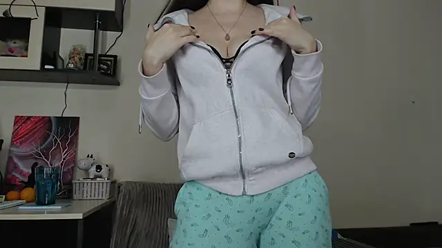 SugarTati online show from 12.19.25