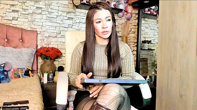 Snapshot of Carla_expit chatting on 07.12.26 Carla expit online show from 07.12.26