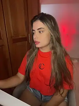 Snapshot of Miss_valeriaa chatting on 04.15.26 Miss valeriaa online show from 04.15.26