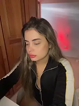 Snapshot of Miss_valeriaa chatting on 04.19.26 Miss valeriaa online show from 04.19.26