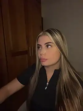 Snapshot of Miss_valeriaa chatting on 05.02.26 Miss valeriaa online show from 05.02.26