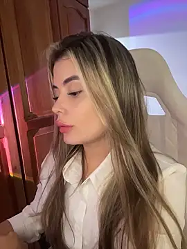 Snapshot of Miss_valeriaa chatting on 06.04.26 Miss valeriaa online show from 06.04.26