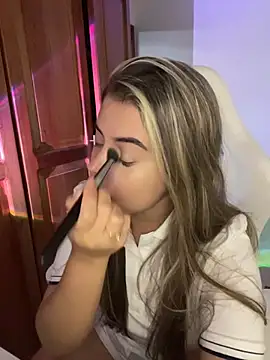 Snapshot of Miss_valeriaa chatting on 06.18.26 Miss valeriaa online show from 06.18.26