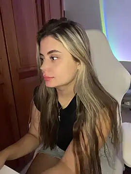 Snapshot of Miss_valeriaa chatting on 07.12.26 Miss valeriaa online show from 07.12.26