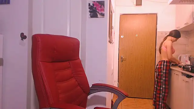 Snapshot of simyhvn chatting on 11.14.25 simyhvn online show from 11.14.25