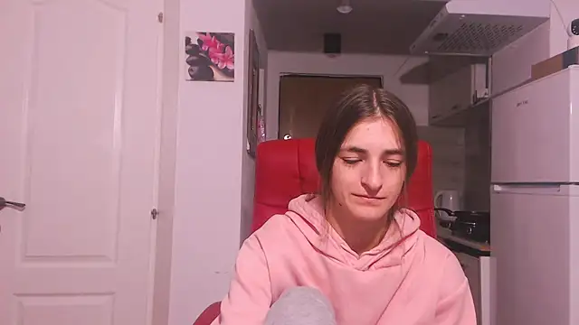 Snapshot of simyhvn chatting on 11.17.25 simyhvn online show from 11.17.25