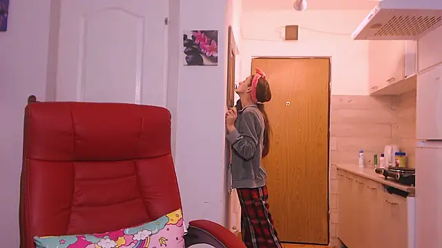 Snapshot of simyhvn chatting on 01.19.26 simyhvn online show from 01.19.26