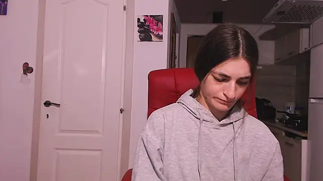 Snapshot of simyhvn chatting on 02.02.26 simyhvn online show from 02.02.26