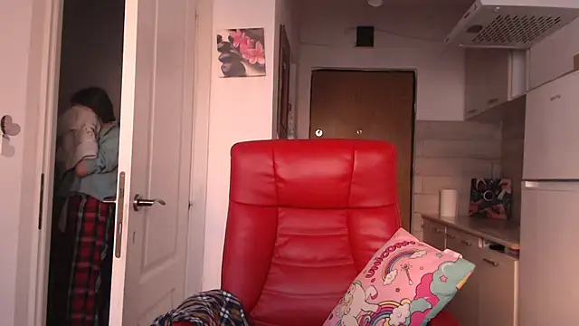simyhvn online show from 04.25.26