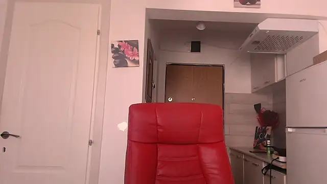 Snapshot of simyhvn chatting on 07.20.26 simyhvn online show from 07.20.26