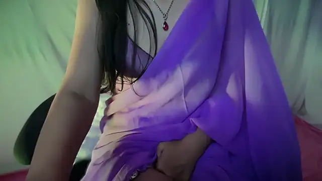 Queen Angelena online show from 09.25.25