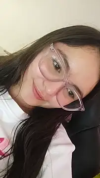 Snapshot of dannaparker chatting on 02.16.25 dannaparker online show from 02.16.25