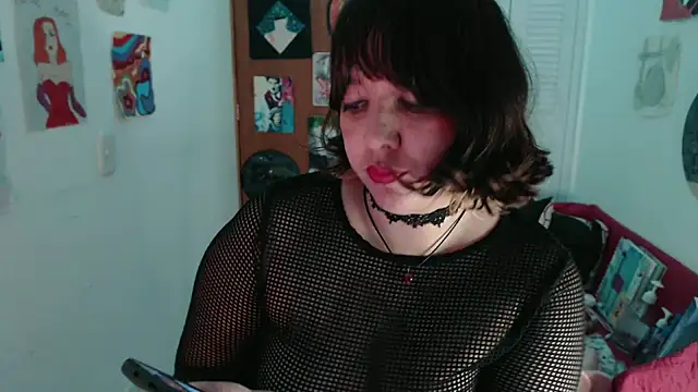 soynanabela28 online show from 11.15.25