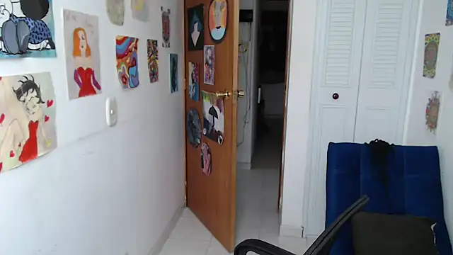 soynanabela28 online show from 04.21.26