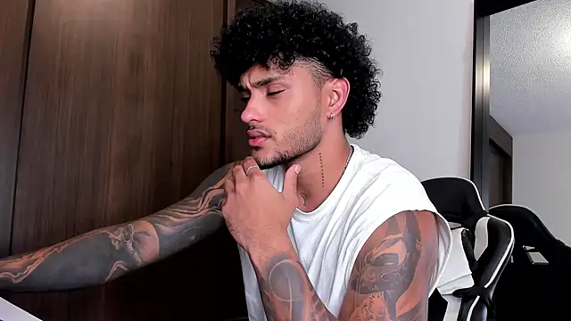 Alessandro Vanni online show from 01.07.25