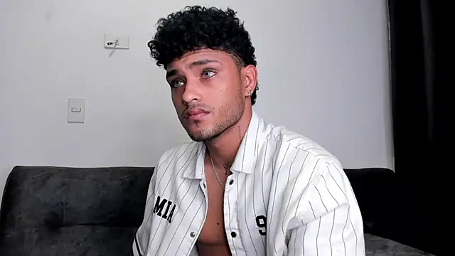 Alessandro Vanni online show from 03.06.25