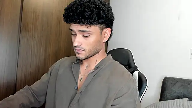 Alessandro Vanni online show from 03.09.25