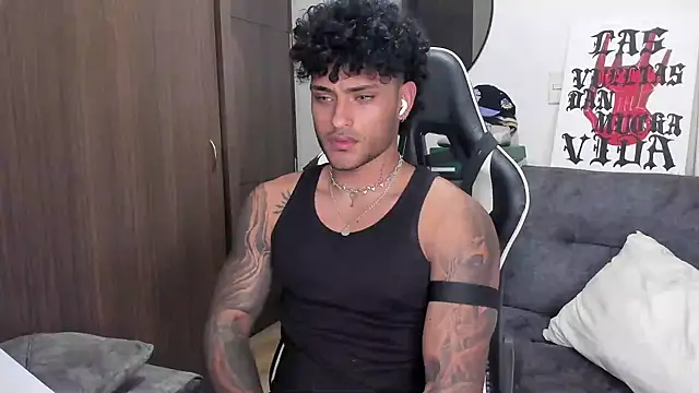 Alessandro Vanni online show from 10.03.25