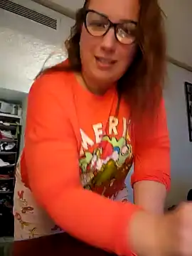 Snapshot of Canadian_BBW chatting on 12.19.24 Canadian BBW online show from 12.19.24