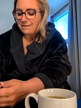 Canadian BBW online show from 05.14.26