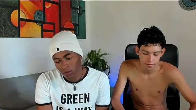 Snapshot of CrissBrownxxx chatting on 09.13.25 CrissBrownxxx online show from 09.13.25